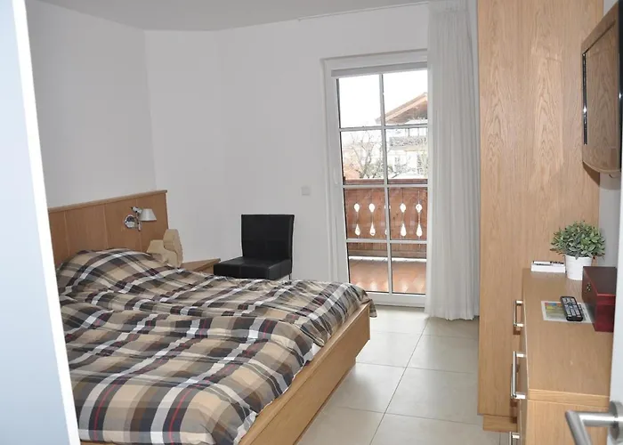 Avenida Mountain A11 Апартаменти Капрун