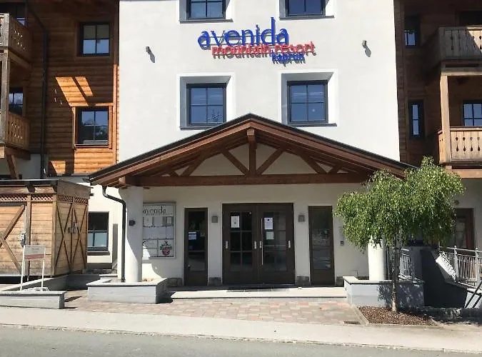 Апартаменти Avenida Mountain A11 *